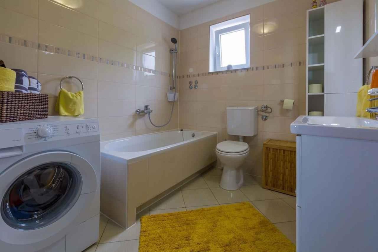 Holiday Home In Grizane 39285 Екстер'єр фото