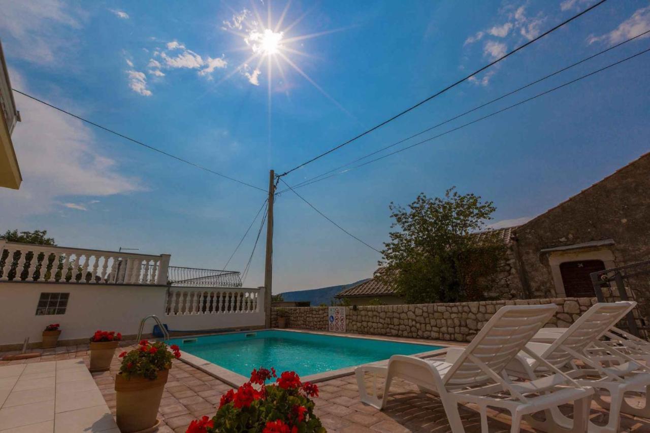 Holiday Home In Grizane 39285 Екстер'єр фото