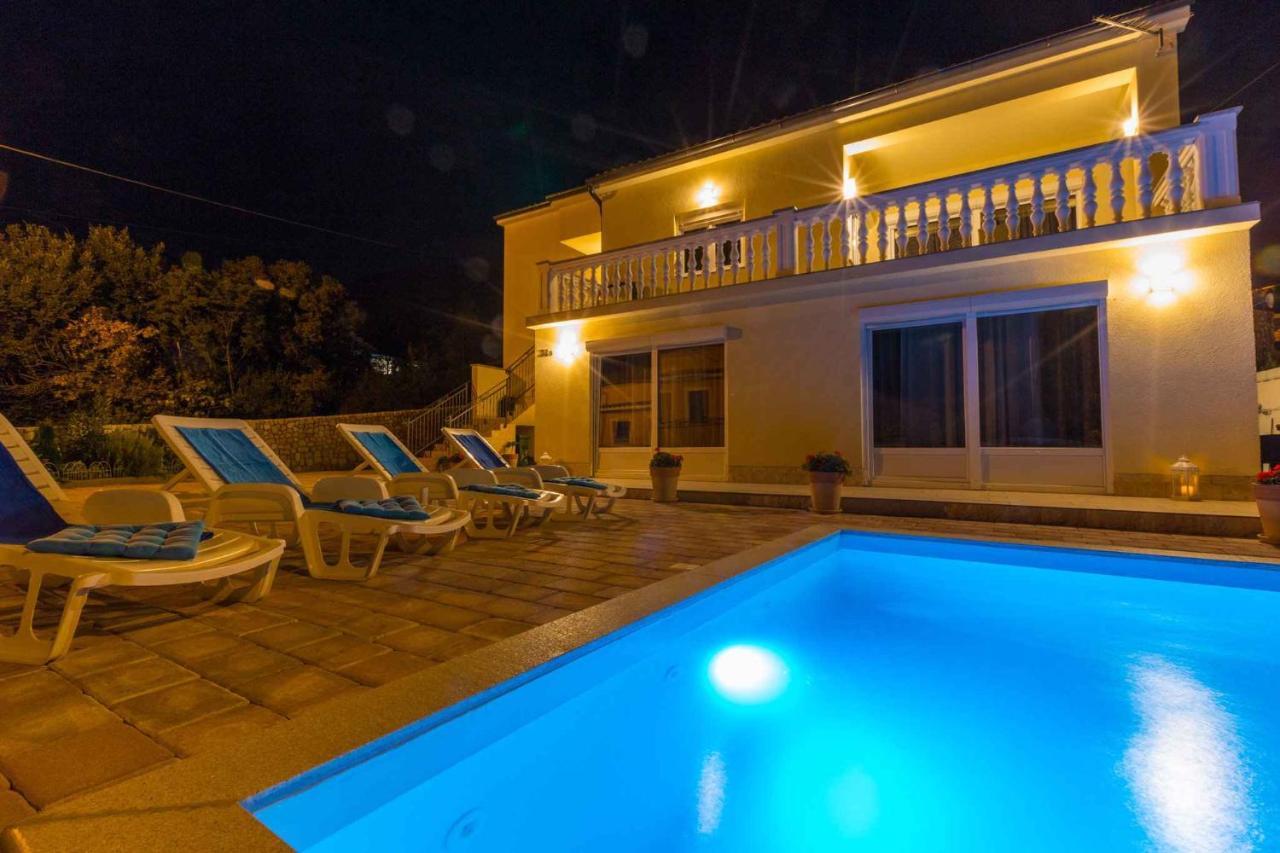 Holiday Home In Grizane 39285 Екстер'єр фото