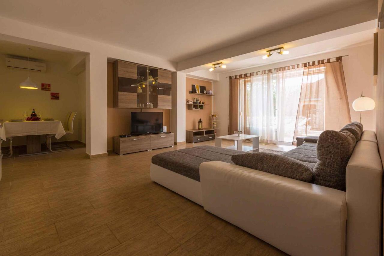 Holiday Home In Grizane 39285 Екстер'єр фото