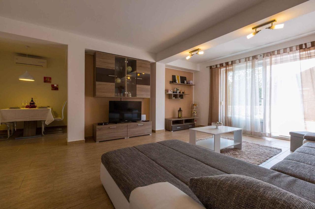 Holiday Home In Grizane 39285 Екстер'єр фото
