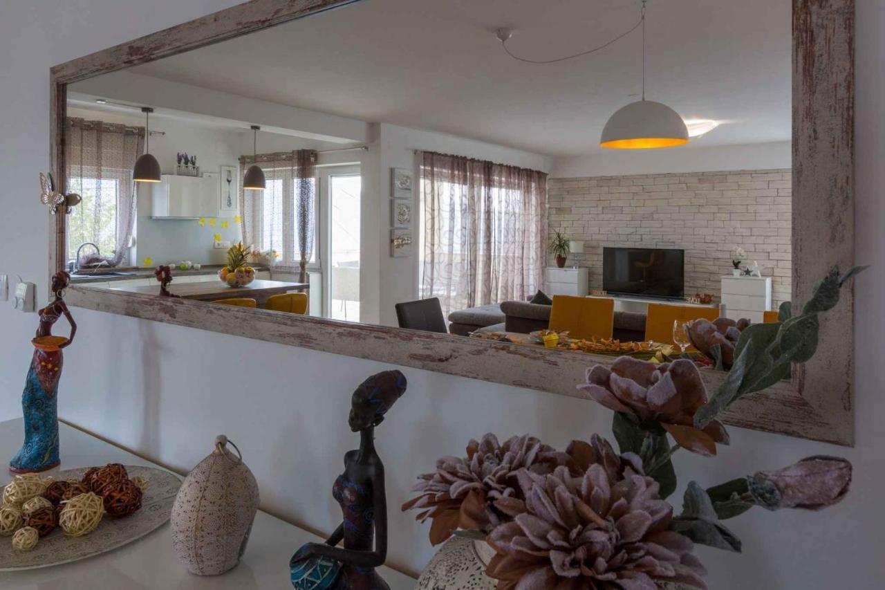 Holiday Home In Grizane 39285 Екстер'єр фото